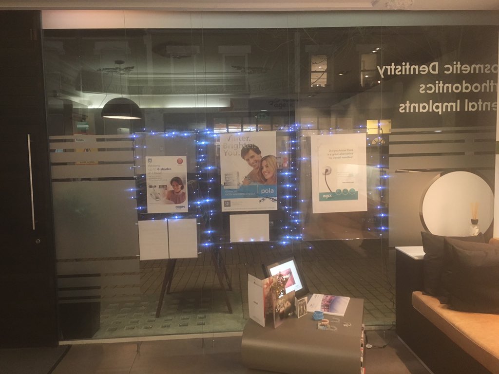 jcmwiggins's tweet photo. Twinkly lights #yorkroaddental #dentistlondon https://t.co/llsWbKCSd2