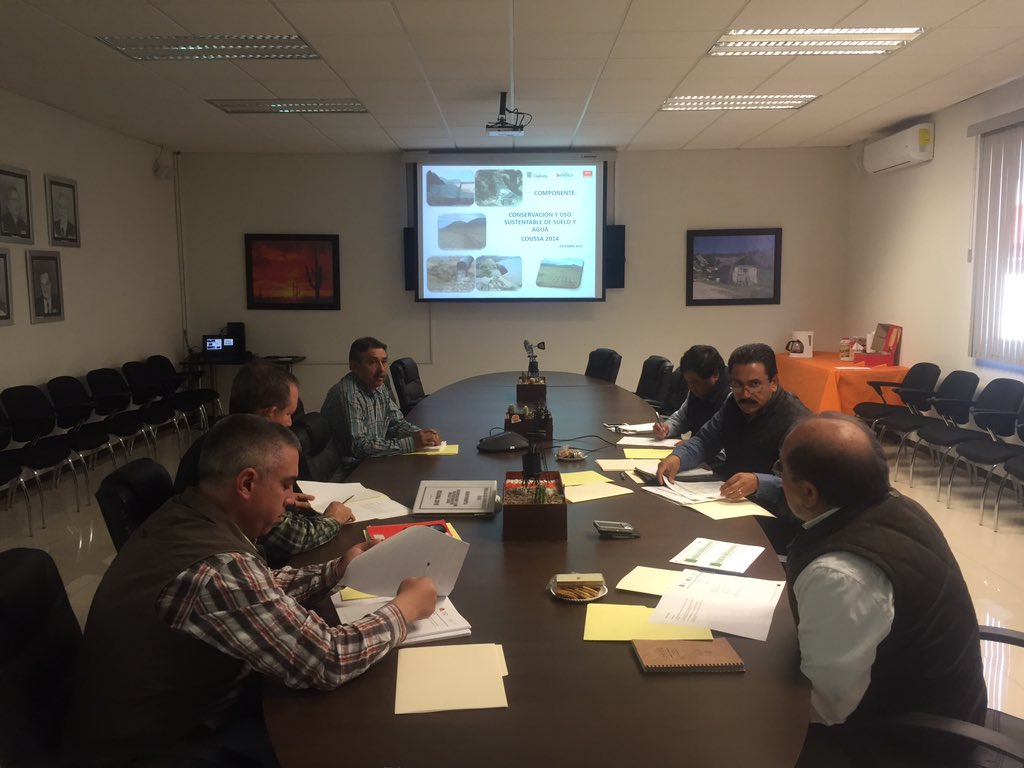 ANeira_V's tweet photo. 12va. Reunión del CTSP, #COUSSA 2015! #Saltillo #Coahuila! Última del año!!! #CONAZA @SEDERCOAH #delegadoscoahuila https://t.co/Y6aR6rJd8I
