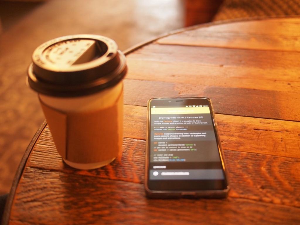 Forbes's tweet photo. This app quizzes you on code each day for about five minutes https://t.co/xaWoEeCtgW https://t.co/ME1Whw5iWg