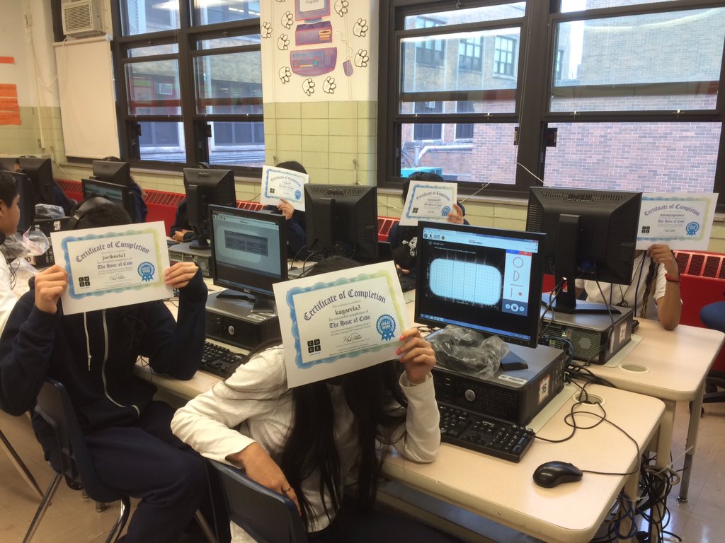 MrA108's tweet photo. @northwest_ms #MSUrbanSTEM Our Panthers our finishing the Hour of Code week with determination, focus and style!! https://t.co/mEcIydSBh0