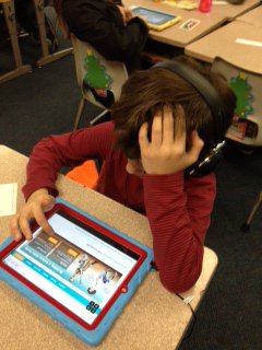 kdruvenga's tweet image. Coding in 3rd grade:) @oelweinhuskies #codeiowa #hourofcode