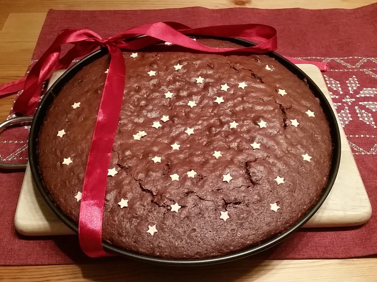 DerHasebaer's tweet photo. Doch mehr Kuchen als Brownie
#allcakesarebeautiful https://t.co/Z2FIFZoVrP