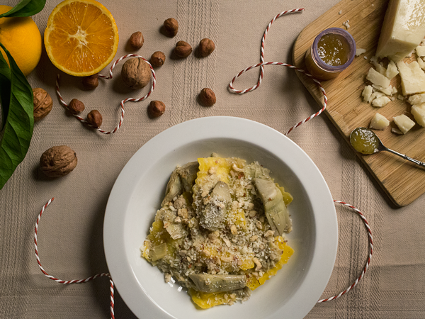 cosebellemag's tweet photo. Un comfort food in vista del Natale: ravioli ripieni di pecorino #FerrariFormaggi e miele https://t.co/zFzSIM7wQG https://t.co/NpPWKcu4bD