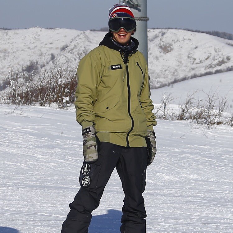 markmcmorris's tweet photo. Chatted with @skullcandy about my movie #InMotionFilm #STAYLOUD
https://t.co/YDOuhTBOAY https://t.co/K1PZWO8ngT