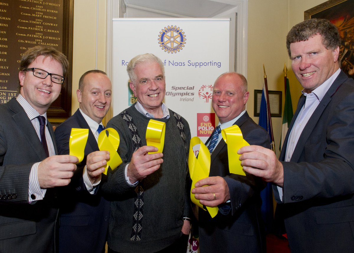 NaasRotaryClub's tweet photo. Place a yellow ribbon  to remember a loved one on our Xmas Tree in Tesco's Naas in aid of homelessness14-18 Dec. https://t.co/cYVhAMDYBk