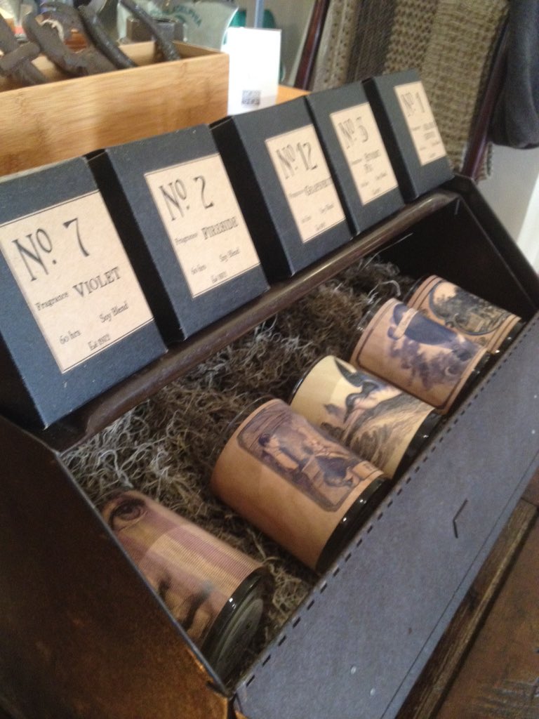 workshopphilly's tweet photo. Need a last minute hostess gift? These new hand poured soy candles are perfect (and printed on cherrywood!) https://t.co/8KkhlJG2Rr
