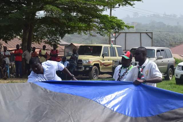 NDCYOUTH_WING's tweet photo. National Youth Organiser helping to erect tents for a Rally earlier in the day. https://t.co/AycbBobb2b