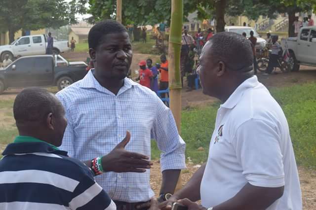 NDCYOUTH_WING's tweet photo. National Youth Organiser having interaction with a party member https://t.co/4oj7FxbFjG