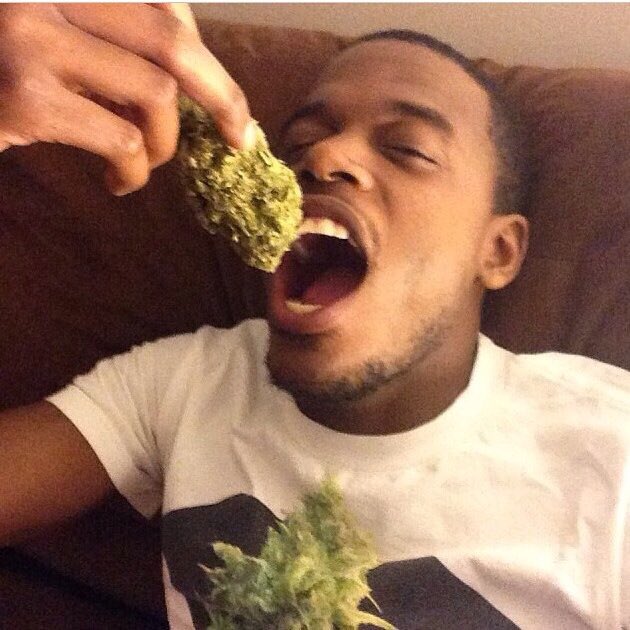 Stoner1Simpson's tweet photo. Upgraded to a faithful God fearing black man https://t.co/1sLXwALQig