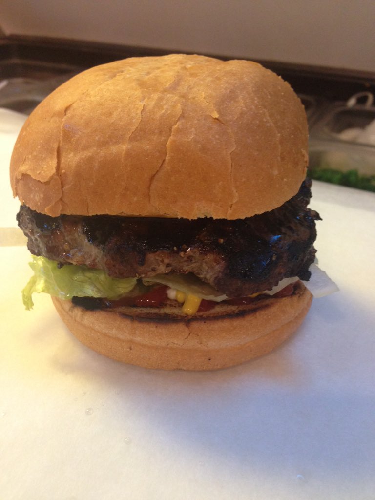 UniversityDogs's tweet image. $1 off juicy char-burgers every Thursday !