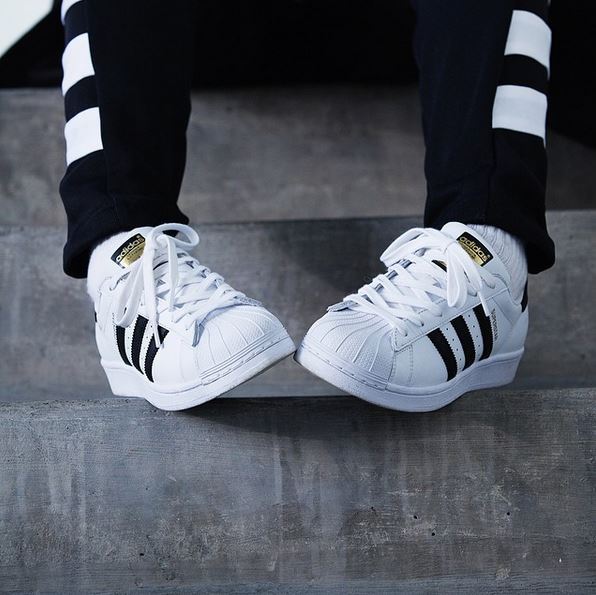 {keywor d} adidas originals trainers office