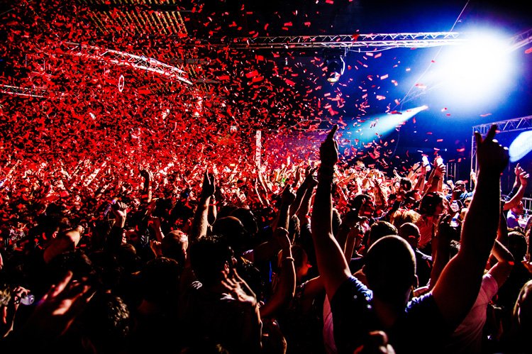 Kleurrijke SEO met Content Confetti: b2bmarketeers.nl/b2b-content-ma… #contentmarketing #b2b