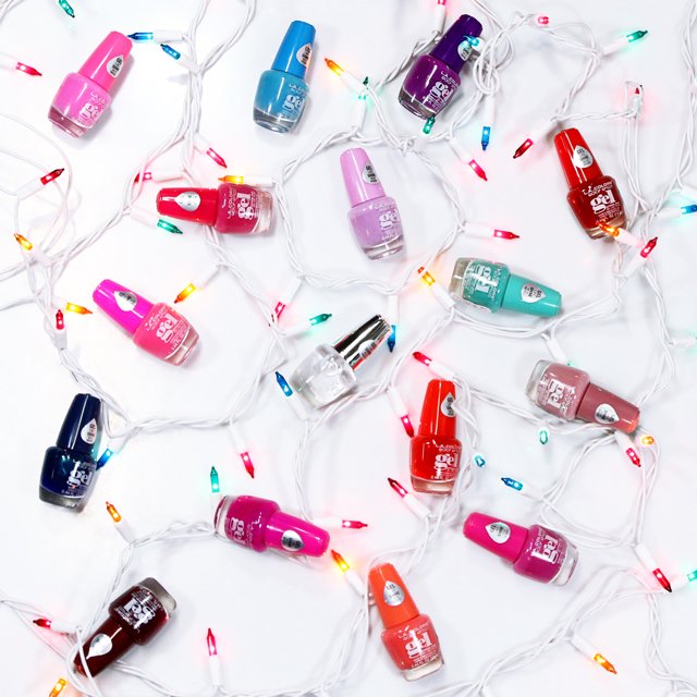 ShopatImage's tweet image. Just another stocking stuffer! L.A Colors Gel Polish is now available @ShopatImage #image #nailpolish #gelnail #xmas