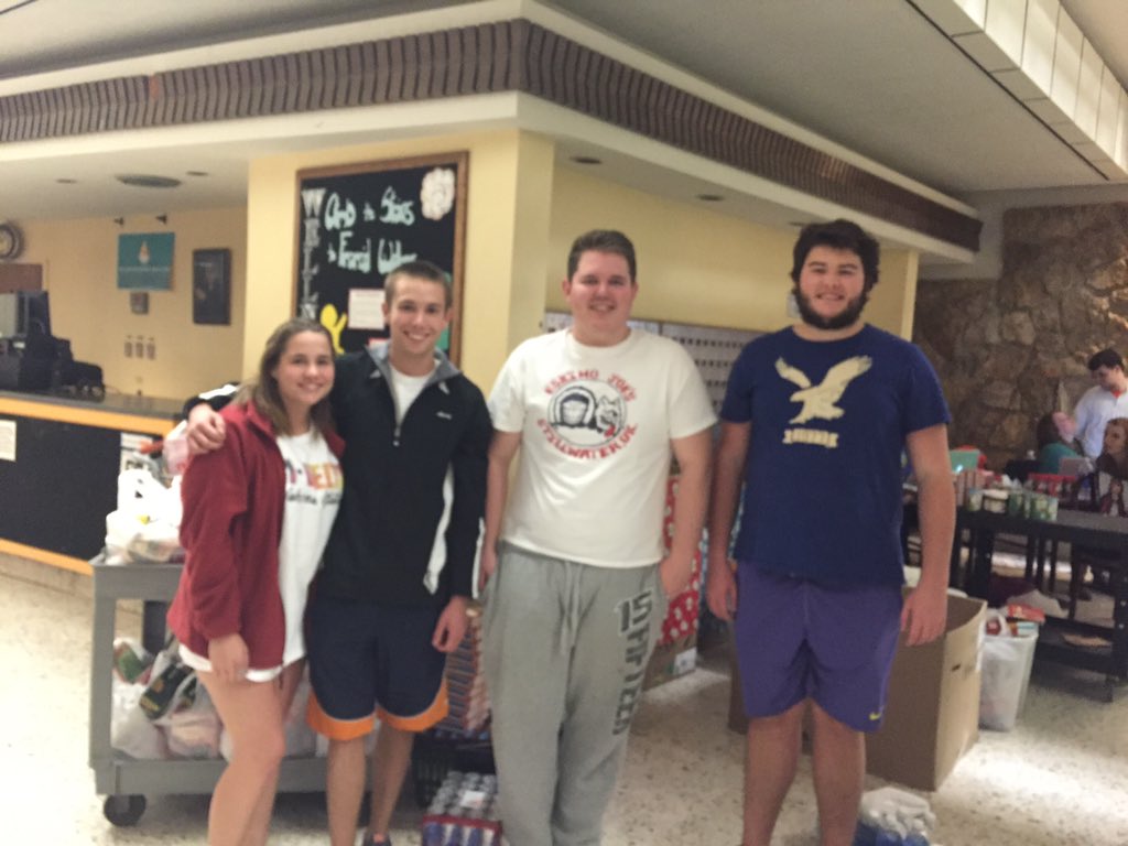 FRC_HelpingHand's tweet photo. Thank you to these wonderful Cowboys for donating over $500 worth of goods today!!! Y'all rock!!! https://t.co/4heYxguXs6