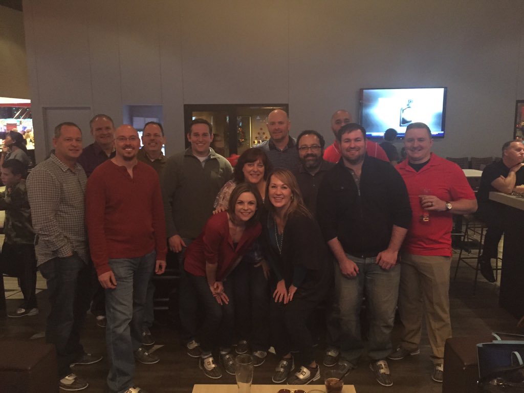 BeckyHasik's tweet photo. The D326 team build!!! #crosslinscrew @rusty_crosslin @DaleyTarget @A_Leigh_ @DerekCrazy1 @AliCooper67 @kvbeaver https://t.co/QXmtsZ3c0I