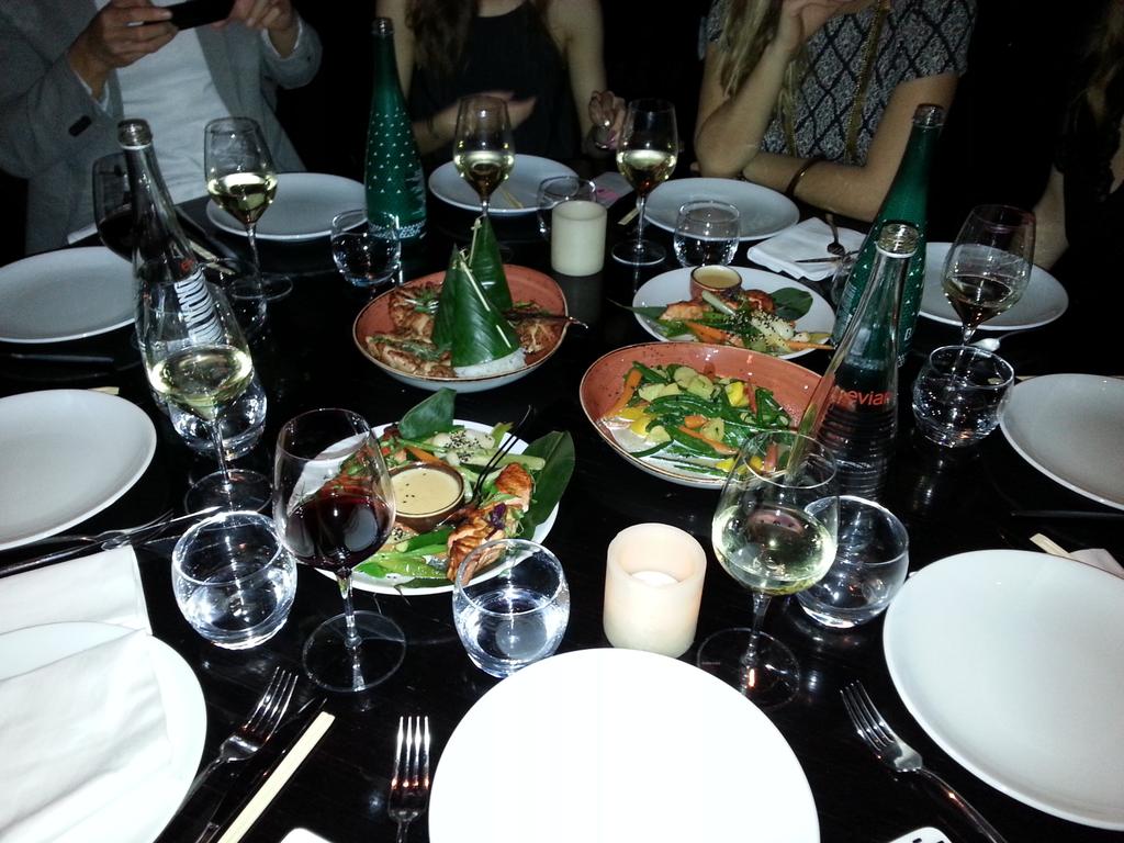 BeautePriveeIT's tweet photo. #beauteprivee #noel #buddha-bar #repas https://t.co/IzY6bZ4TPK