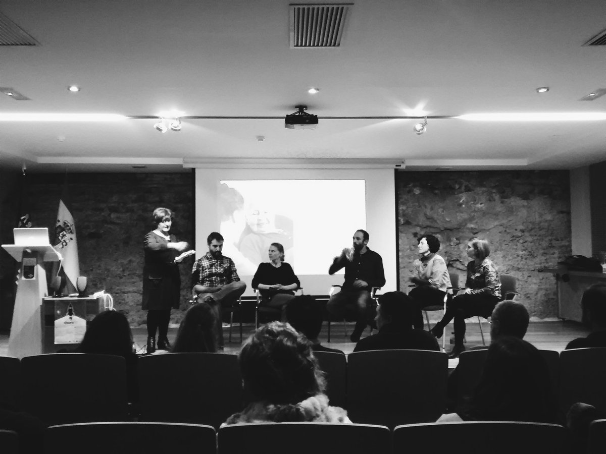 BaikalVisual's tweet photo. La mesa redonda con @Cartonlab @PaparajoteF @dipMurcia @DFfotografo #diparty2015 https://t.co/ug9wq07UVe