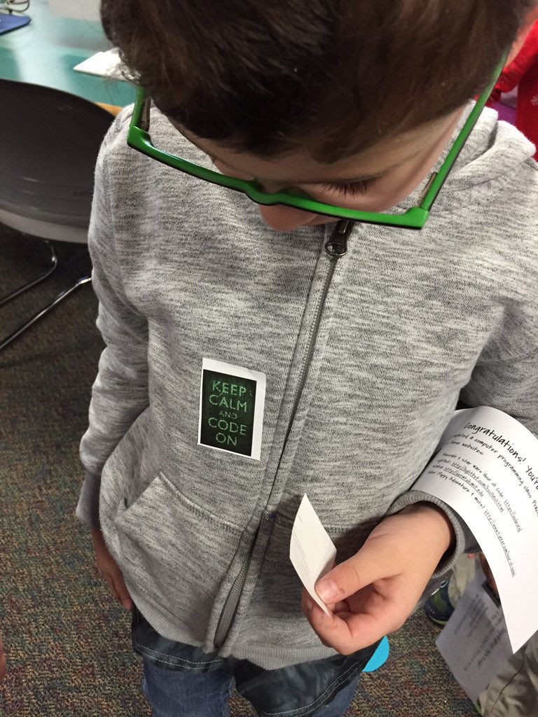 librarybrods's tweet image. Day 4! #hourofcode #codingcarnival @erinlibrary #keepcalmandcodeon