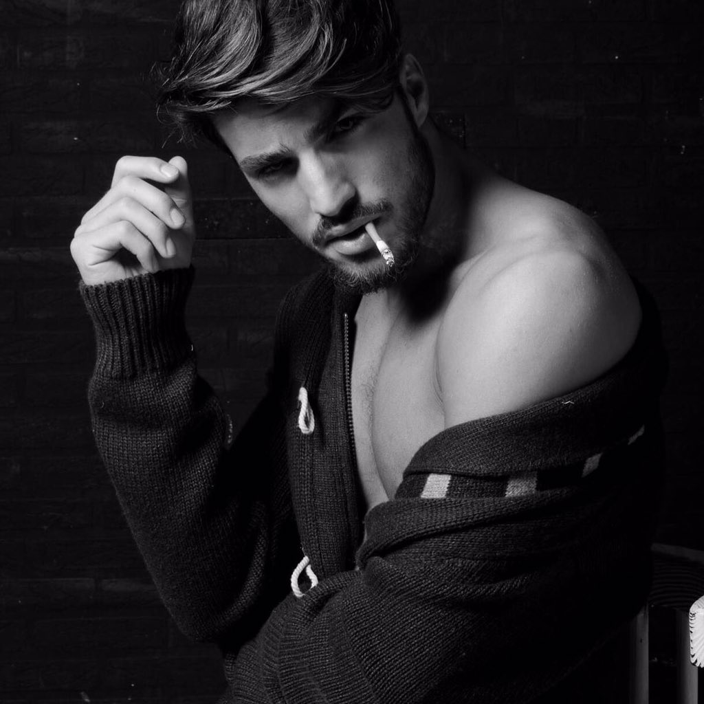 Mariano Di Vaio on Twitter: "Old photoshoot • Just found this pic in my