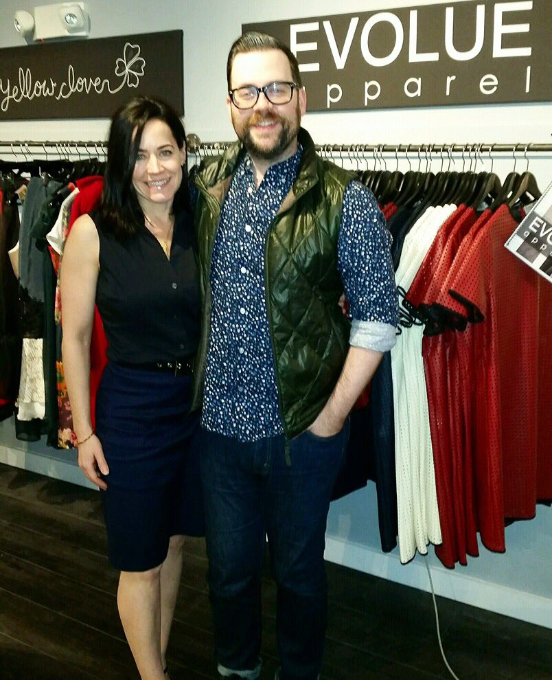 caringwcouture's tweet photo. Spent the afternoon with @evolueapparel designers Susan Zemaitis and Project Runway's Jonathan Joseph Peters. https://t.co/9G1pXrb4h8
