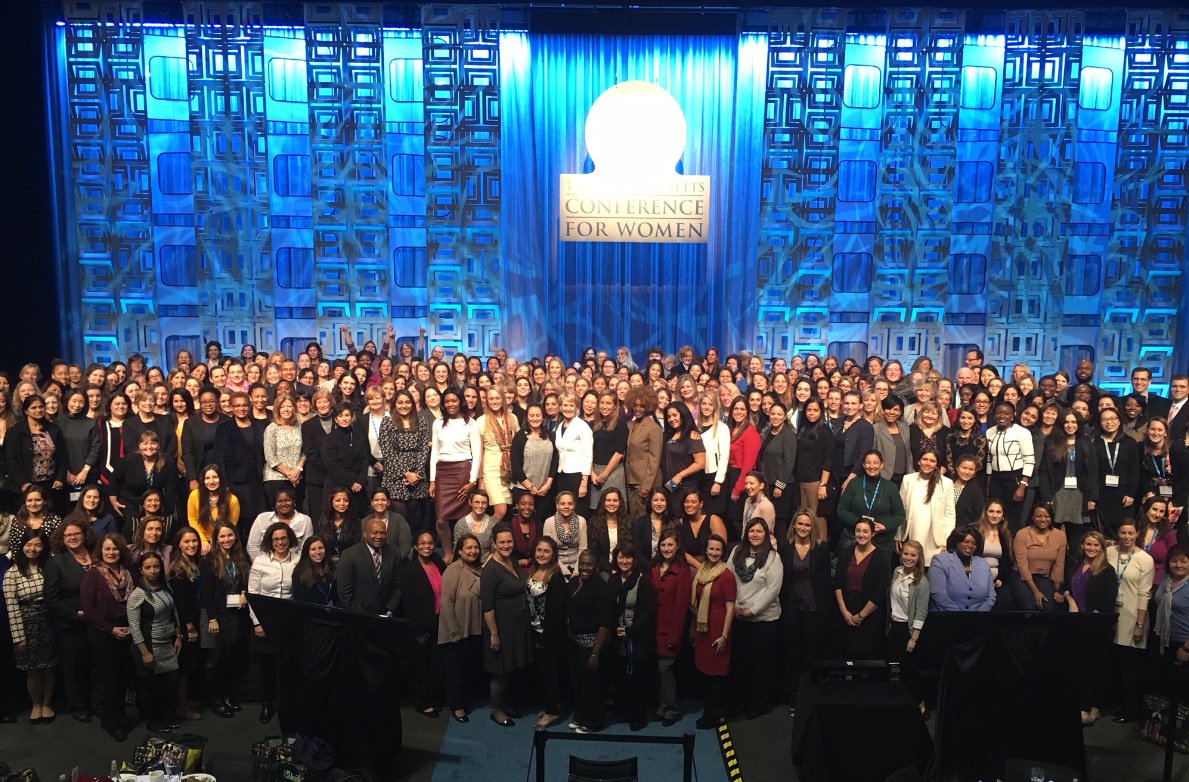 StateStreet's tweet photo. 1,800+ $STT employees showed up in force for today’s #MassWomen Conference. #ProudSponsor https://t.co/t4qbEMPEpQ