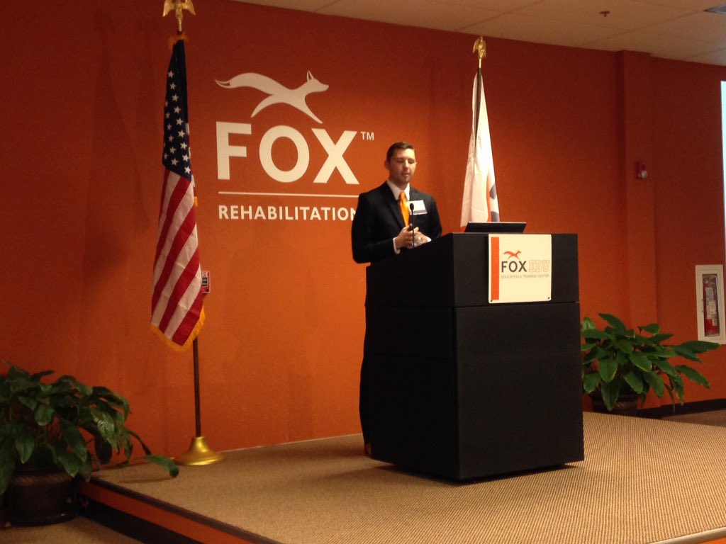 FOXRehab's tweet photo. Dr. Harnish is describing his research methods. #FOXCapstone #fallprevention #seniorliving #physicaltherapy https://t.co/n5jVmzODTJ