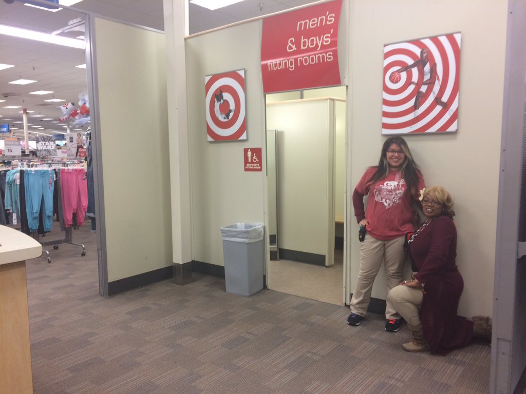 Scoopsmyname's tweet photo. Becca and Patricia doing the fitting room thang! #LOD123 #T83rocks https://t.co/AIJQi29cY2