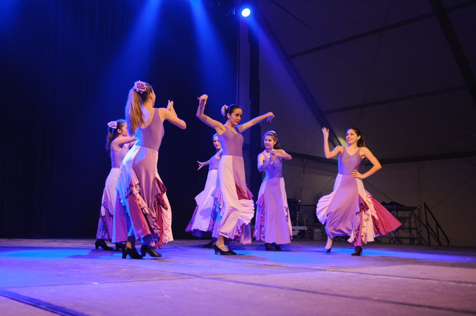 AytoMazarron's tweet photo. Las Escuelas de Baile del municipio muestran sus mejores coreografías #Mazarrón
https://t.co/oJT4BcQwEN https://t.co/ryiR4eHZ6l