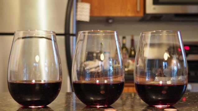 The Internet Thinks You Can Unspoil Wine With a Penny. Here’s the Truth. bit.ly/1NQed8i #wine