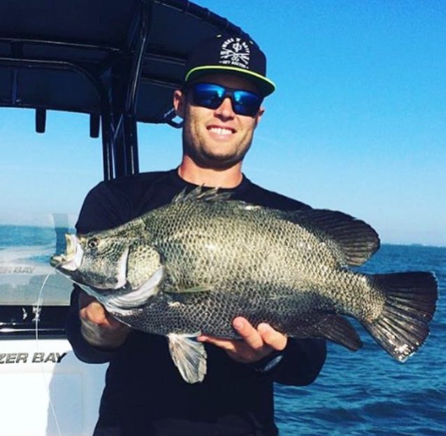 wakenbait's tweet photo. @captdanprochak with a #tripletail rockin' his criss cross snap back.
#beastcoast #weedlines #floridalivin #TGIF https://t.co/lq3bdpS5lK