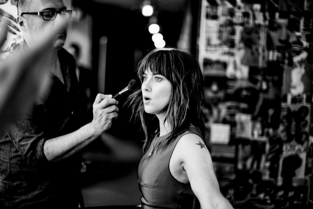 #tbt #JennStreicher brought the pain in this #bts photo of the #streichersisters #Vogue shoot. #🔥
📸: <a href="/simkophoto/">steven simko</a>