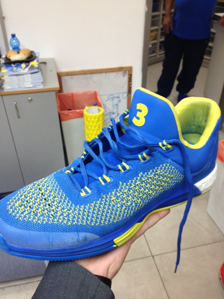 Embedded image permalink