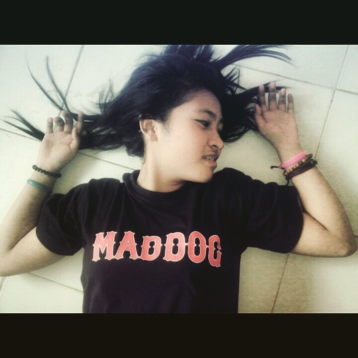 MhennelMelodic's tweet photo. Pake Ts @maddoginfected # https://t.co/eOomTmZWID