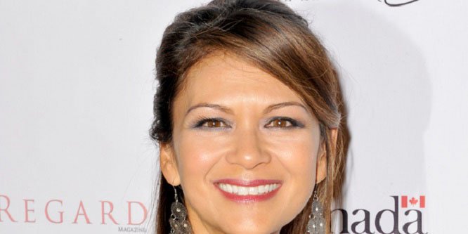 .Nia_Peeples turns 54 today. Happy Birthday! 