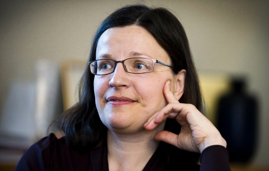 Skolverkets <a href="/Anna_Ekstrom/">Anna Ekström</a> om Brommaläraren som Lindahl hyllade: Sträng och skicklig. #nobel svd.se/anna-ekstrom-o…