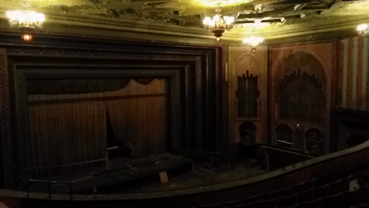 My first time in the EMD tonight for the grand reopening. And I got to sneak into the auditorium! <a href="/saveourcinema/">Save E17 Cinema</a>