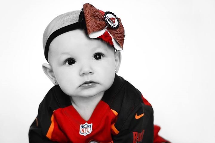 Rissizzle's tweet photo. Your biggest fan is 6 months old! @TBBuccaneers #firethecannons #itsabucslife https://t.co/TrrbiN4hpp