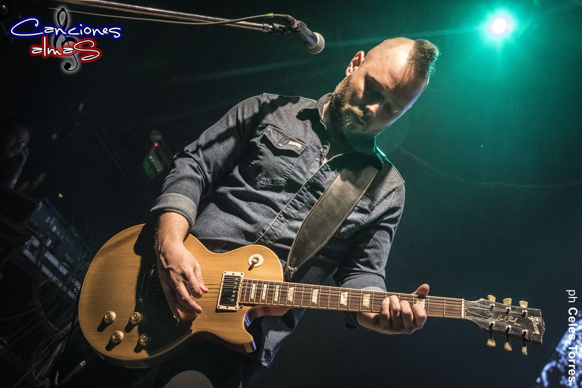 Canciones_Almas's tweet photo. https://t.co/FxsdgNpeS7 | Cobertura de @lpqlp_oficial en @TeatroFlores | Crónica @TigreMatador ~ PH @CeelesTorres | https://t.co/irUlG409dL