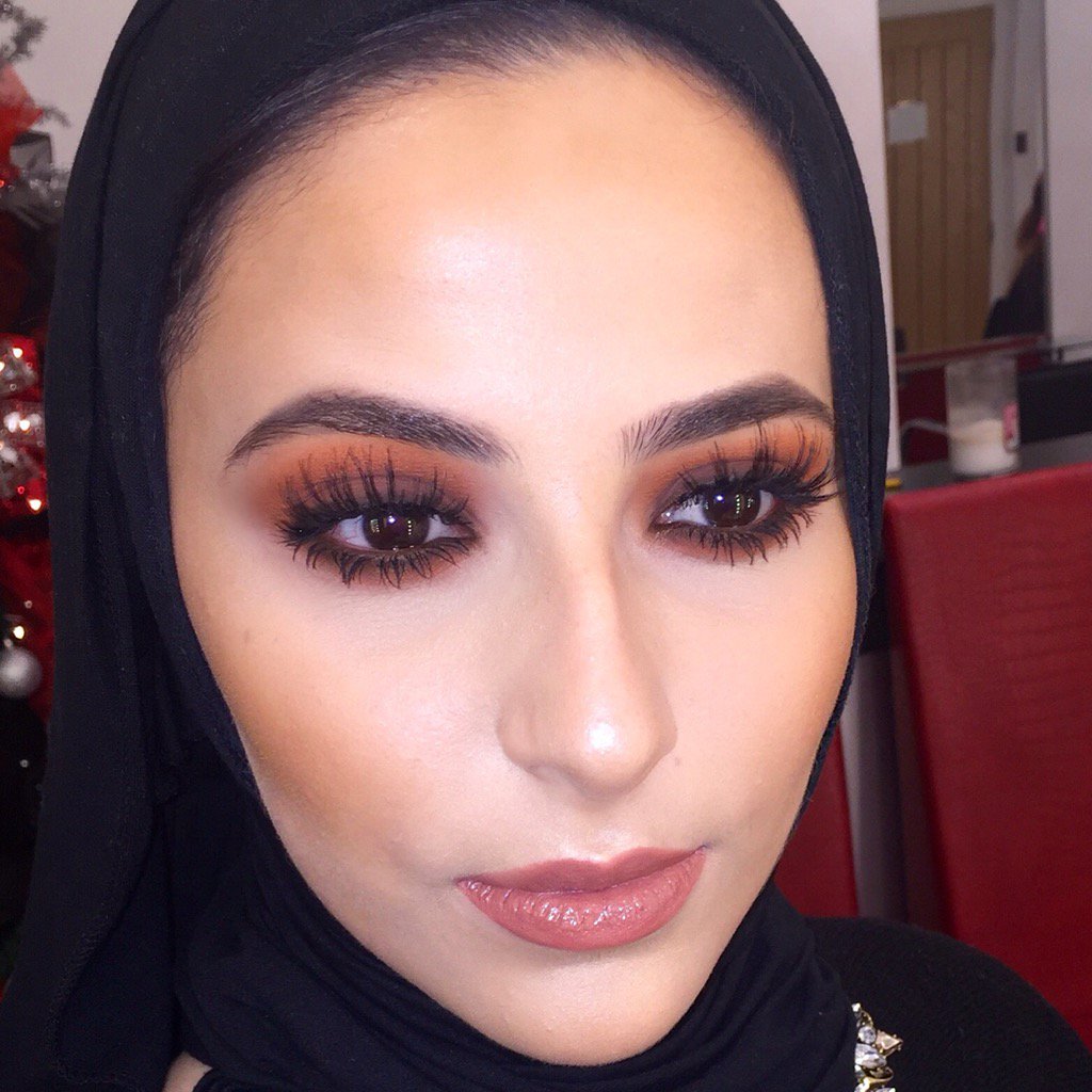 Lilli Kelly Make Up tweet media