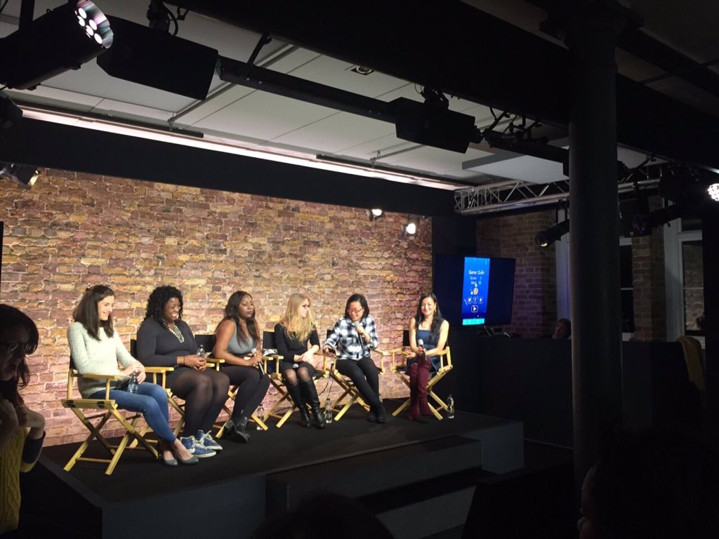 blocksei's tweet image. One of our founders @wandrianpenguin presenting Block-sei for @WWCLondon 's #HourOfCode panel hosted by Apple