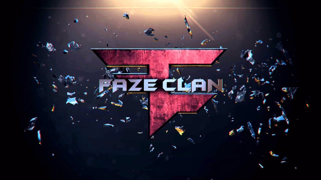 FaZeFireWire's tweet image. Just hit a sick 5 on screen on BO3 #balla