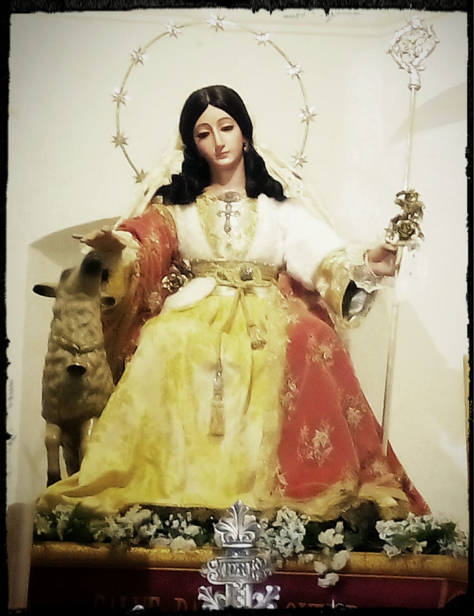 zalajegonca's tweet photo. La Divina Pastora para las fiestas de navidad y las del Santo Patrón de Zalamea, San Vicente Mártir https://t.co/Zn1HH9E94X