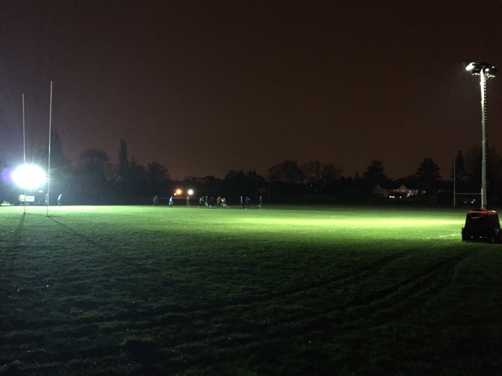 DandLContracts's tweet photo. @Pinner_RFC_1st new lights at our club. Very happy https://t.co/KkpgCRtMEu