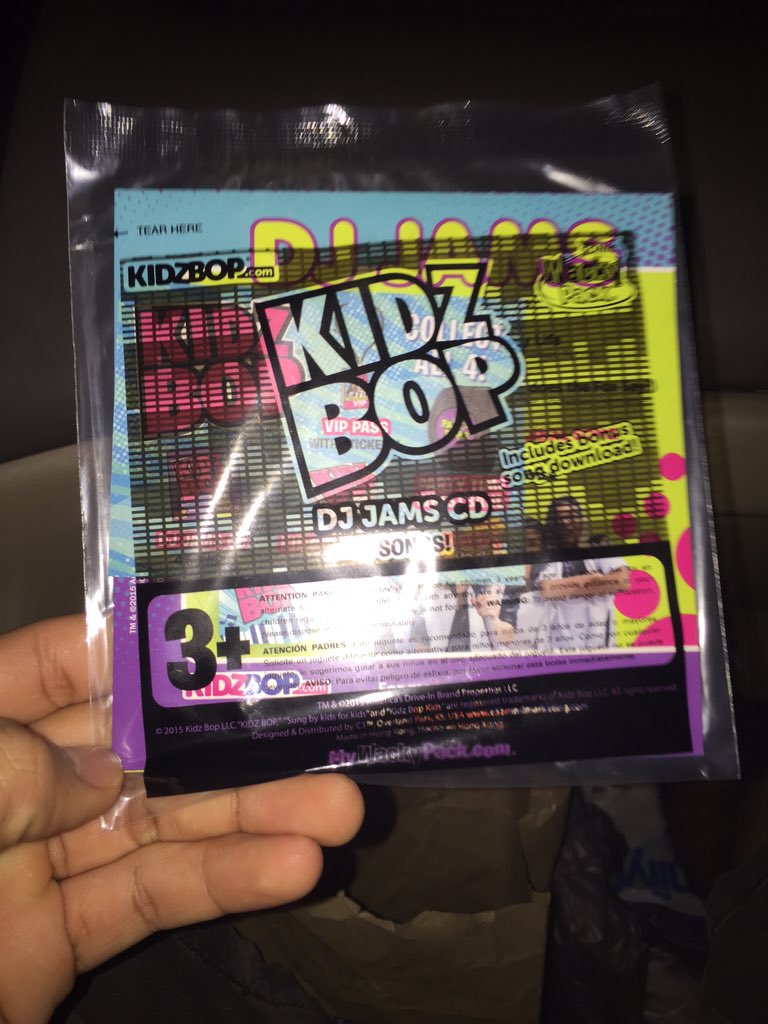 Everxlasting_'s tweet photo. Went to go get food @sonicdrivein and they give my little brother this with his kids meal😂😂😭😭💀💀 https://t.co/F8cEiZmtsT