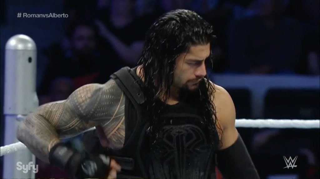 RomanReignsNet's tweet photo. #SmackDown #RomanvsAlberto #RomanReigns https://t.co/2RwCTJIceW