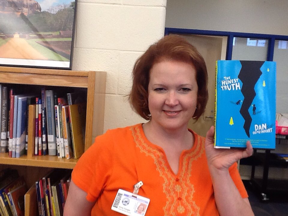 MsAWCooper's tweet photo. Bestselling author Dan Gemeinhart Skyped with my students today @BallantyneMedia. Such a wonderful speaker &amp; author https://t.co/4HUjIMEdj3
