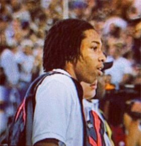 BeforeFamePics's tweet photo. During his high school years, Larry Fitzgerald (#Cardinals) was a ball boy for the Minnesota Vikings #MINvsARI https://t.co/N2IhvtkHMt