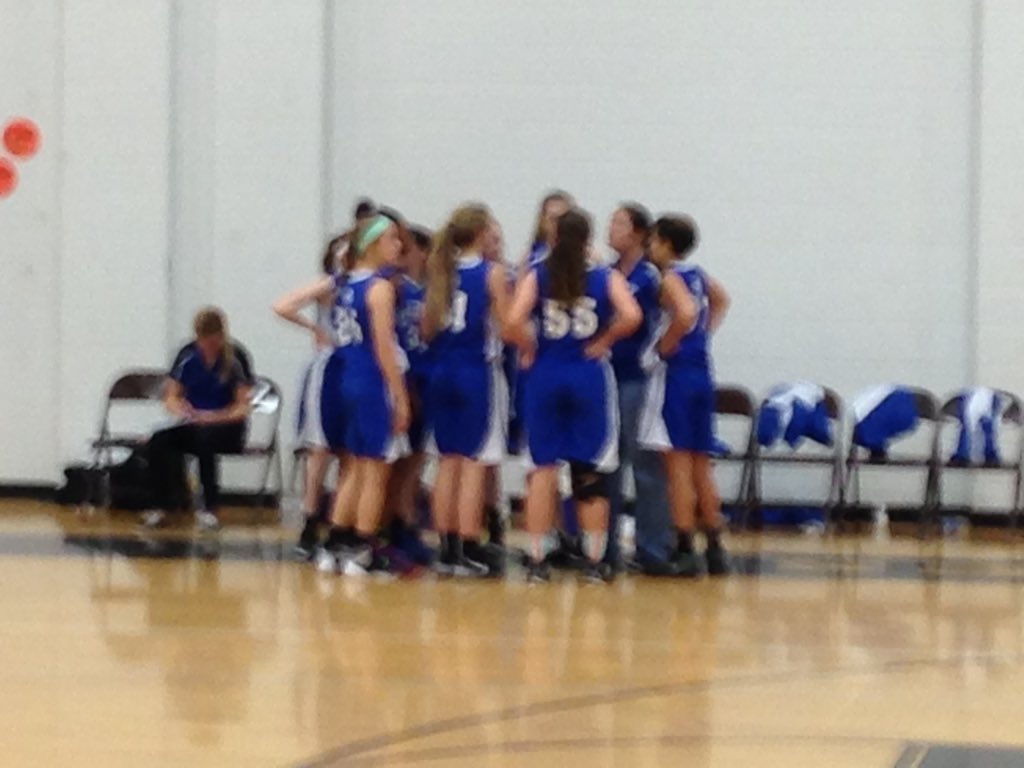 kris_lilley's tweet image. #cmscolts playing hard tonight #bball #coltchat