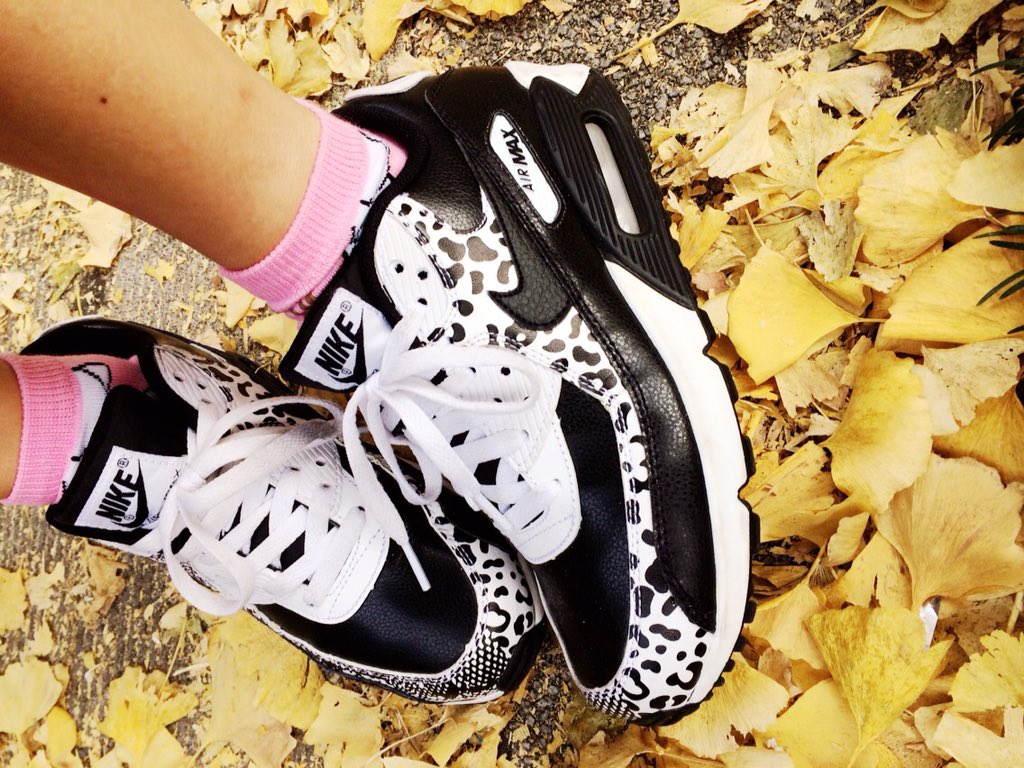 鈴木あや ブログを更新しました スニーカー女子 Nike Airmax スニーカー スニーカー女子 T Co Zg93cmnfpb T Co Cazpplthvi