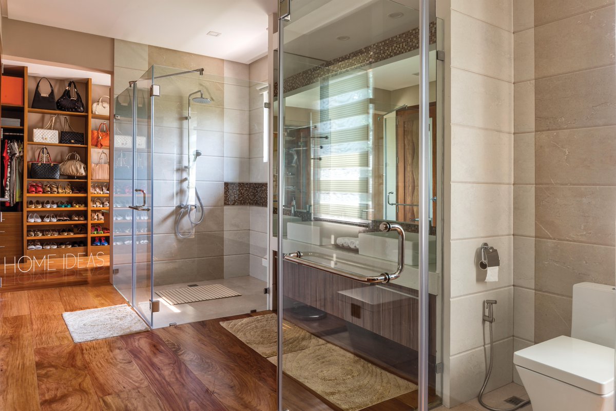 HomeIdeasMag's tweet photo. Imagine the efficiency when you have your closet and toilet in one area. #interiors #bathroom #glasshouse #glass https://t.co/tsVohiFkK6